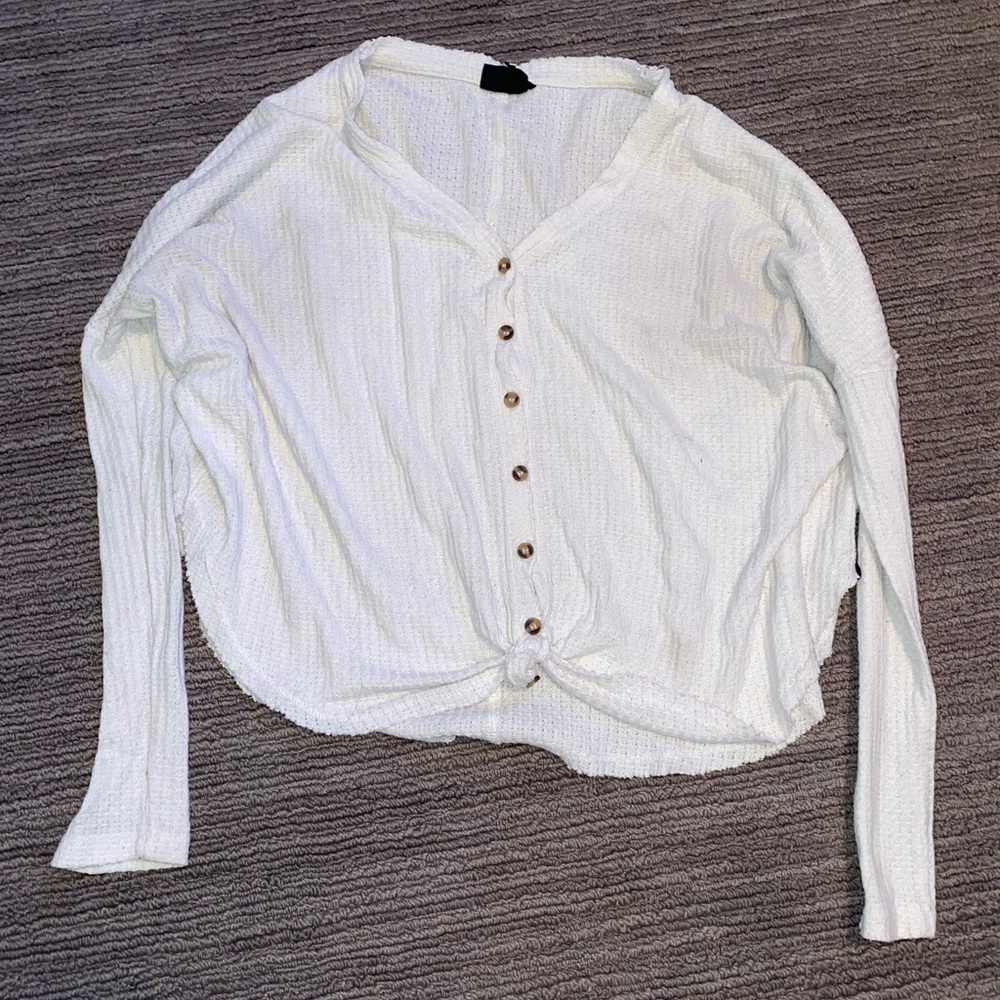 urban outfitters white long sleeve. size: XS